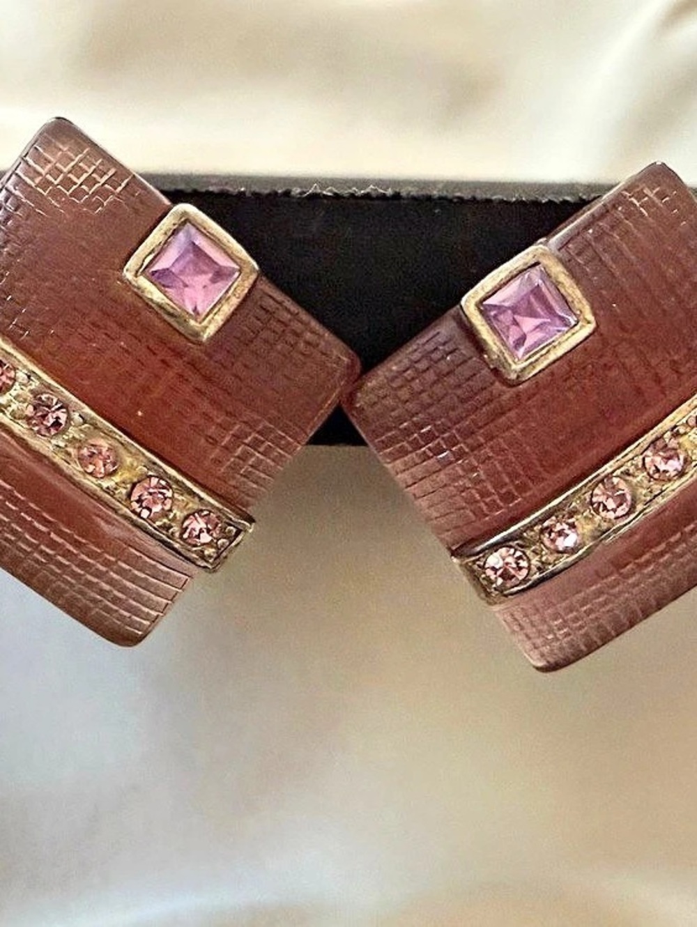 Light clear like lavender Clip-On Earrings